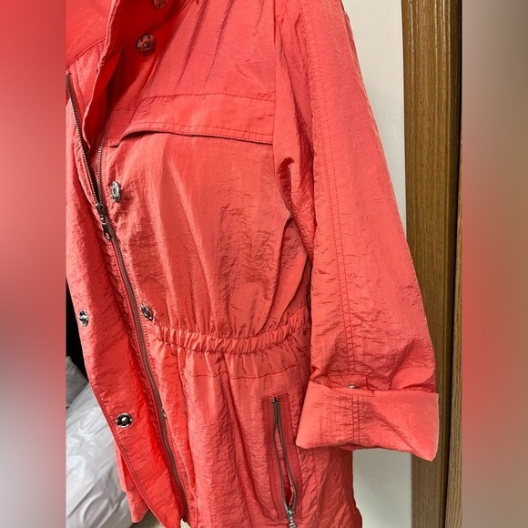 G.E.T Anorak Versatile Hi-Lo Hem Deep Pocket Lightweight Hidden Hood Jacket Med - Picture 7 of 14